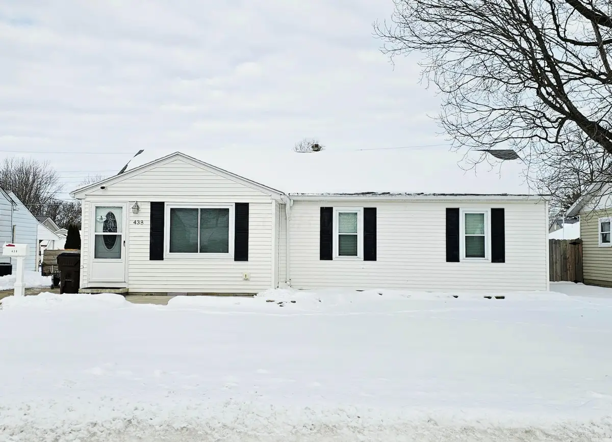 438 Warren Avenue, Washington Court House, OH 43160 - #1