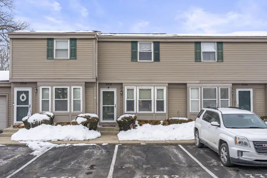 7712 Barkwood Drive, Worthington, OH 43085 - Image #2