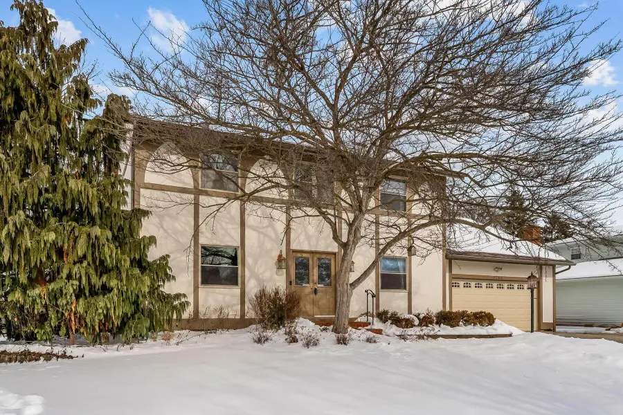 1566 Lorraine Avenue, Columbus, OH 43235 - Image #3