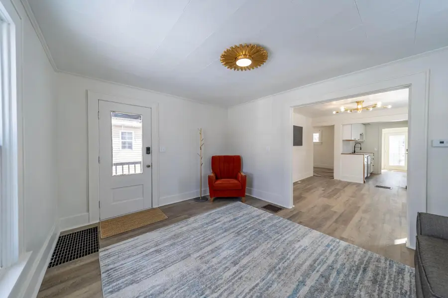 393 E George Street, Marion, OH 43302 - Image #3