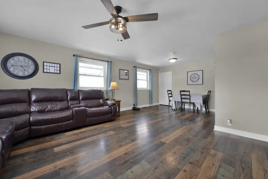 245 E Park Avenue, London, OH 43140 - Image #3