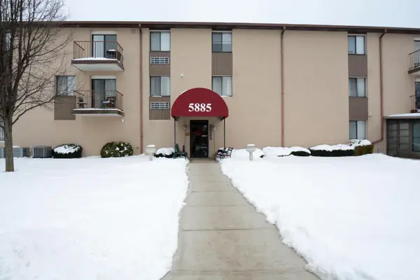 5885 Beechcroft Road, Columbus, OH 43229