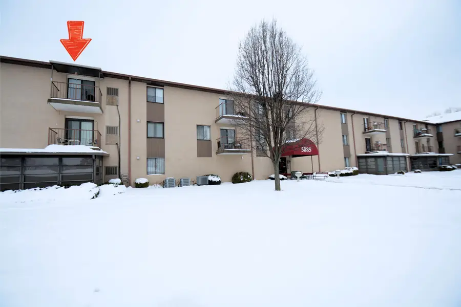 5885 Beechcroft Road, Columbus, OH 43229 - Image #2