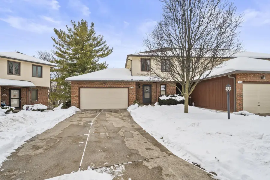 3234 Parkview Circle, Grove City, OH 43123 - Image #2