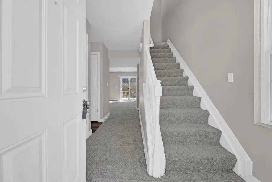 4920-4922 Magnolia Blossom Boulevard, Columbus, OH 43230 - Image #3