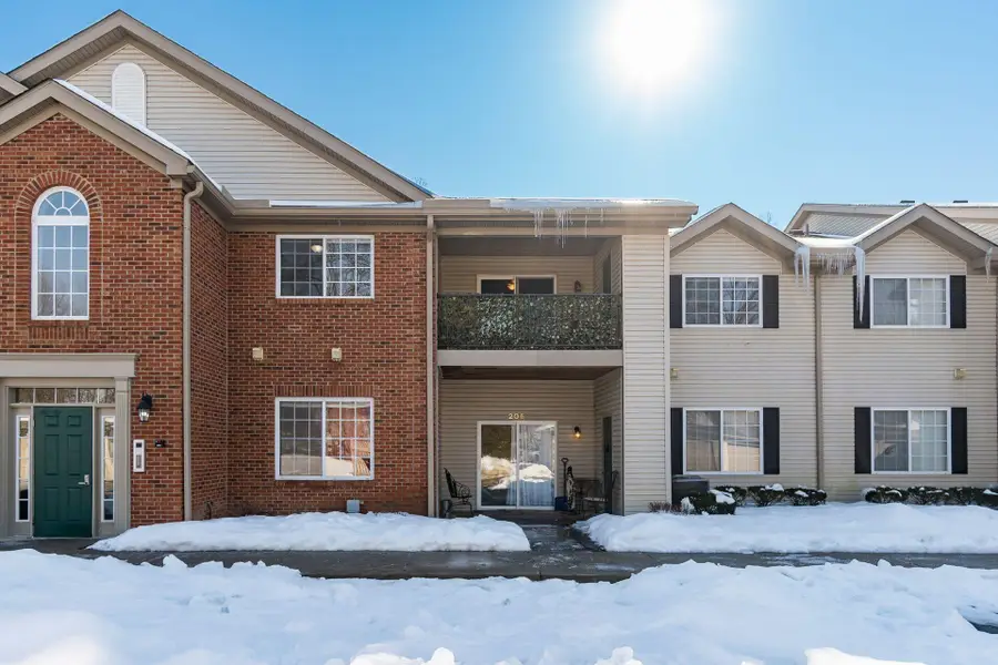 208 Shelbourne Forest Way, Delaware, OH 43015 - #3