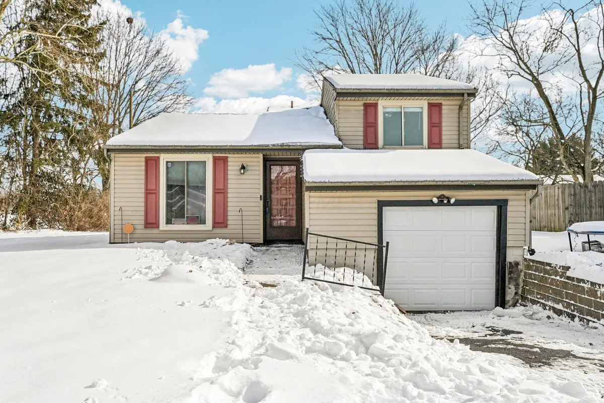 6726 Deepwood Court, Reynoldsburg, OH 43068 - #1