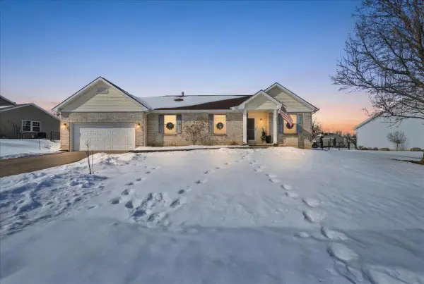 922 E High Street, Eaton, OH 45320