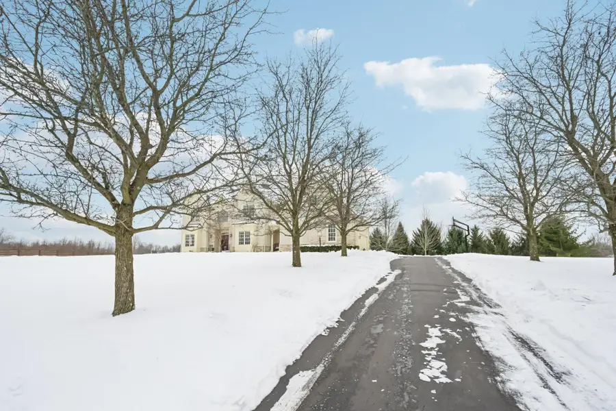 7977 Creek Hollow Road, Blacklick, OH 43004 - #2
