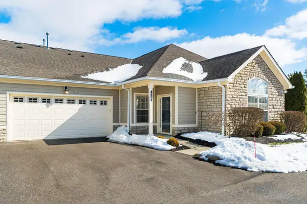 950 Villas Drive, Pataskala, OH 43062