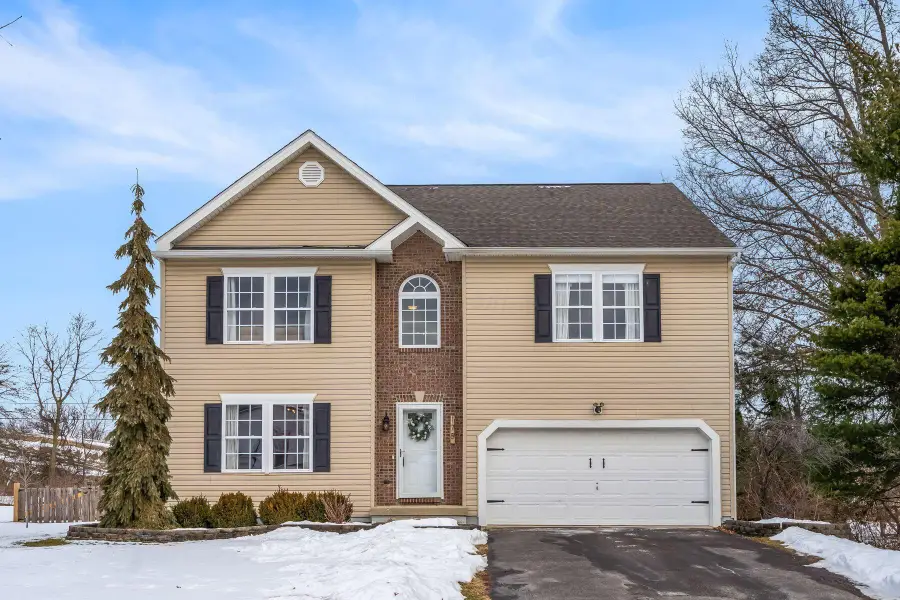 178 Pinecrest Drive, Delaware, OH 43015 - #2