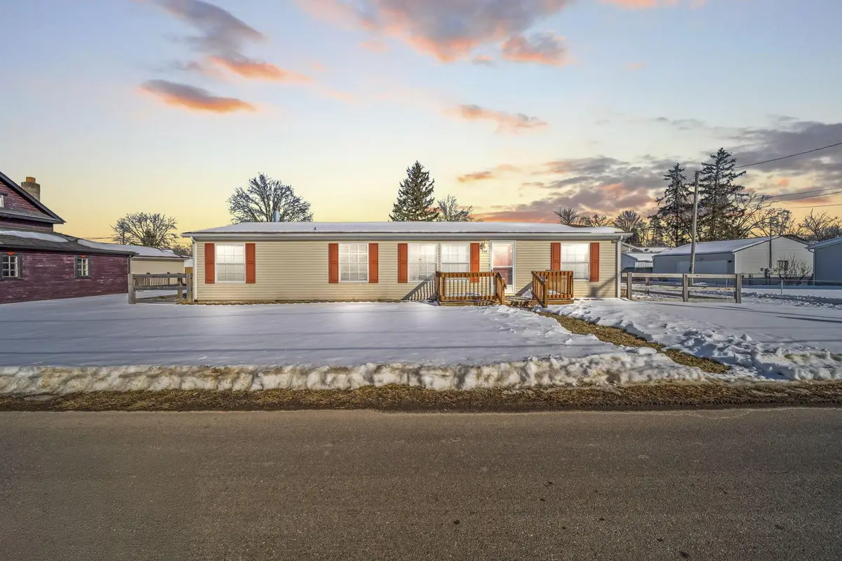 139 Myers Avenue, Buckeye Lake, OH 43008 - #1