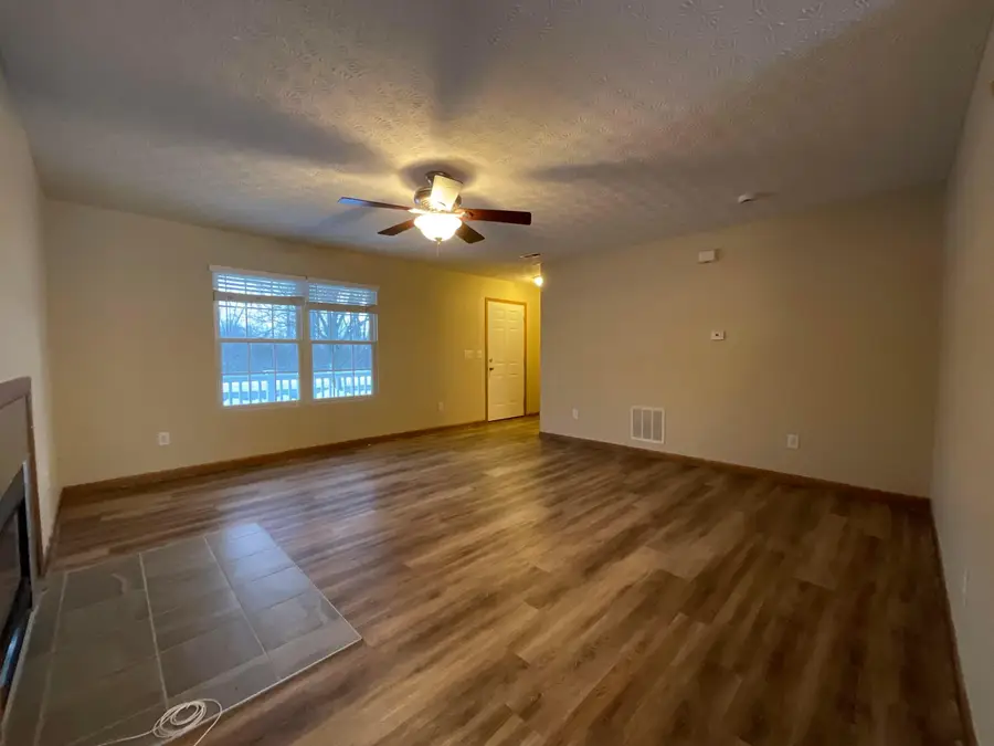 7802 Jefferson Run, Blacklick, OH 43004 - #3