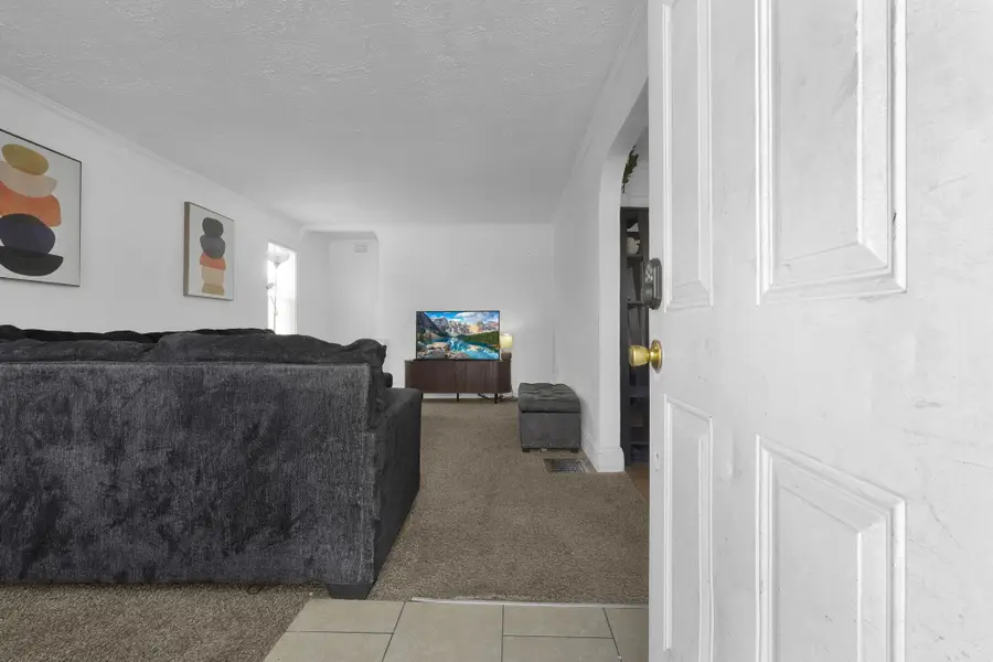 2267 Ferris Road, Columbus, OH 43224 - #3