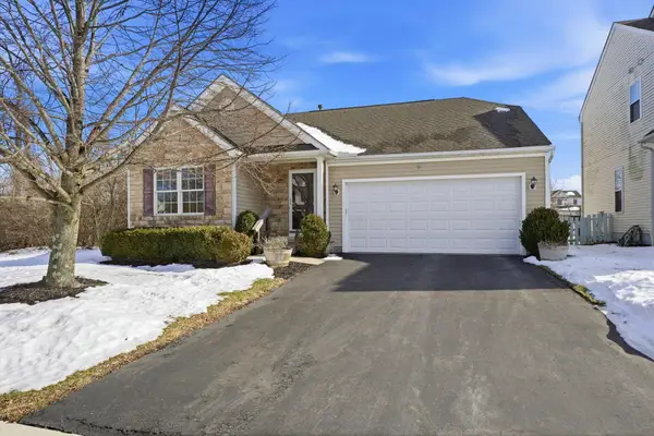 670 Redwood Valley Drive, Blacklick, OH 43004
