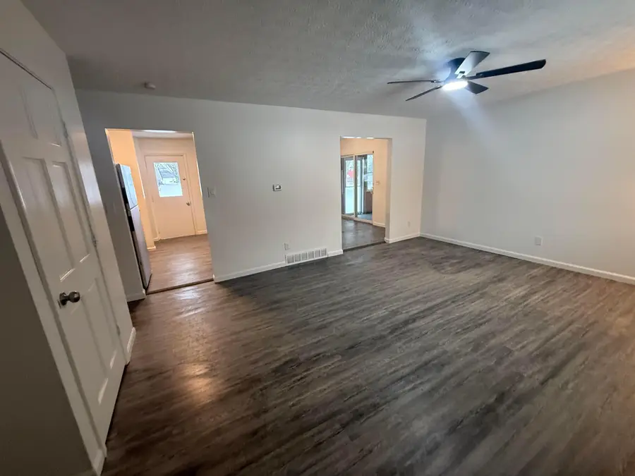 471 Mink Street Sw, Pataskala, OH 43062 - #3