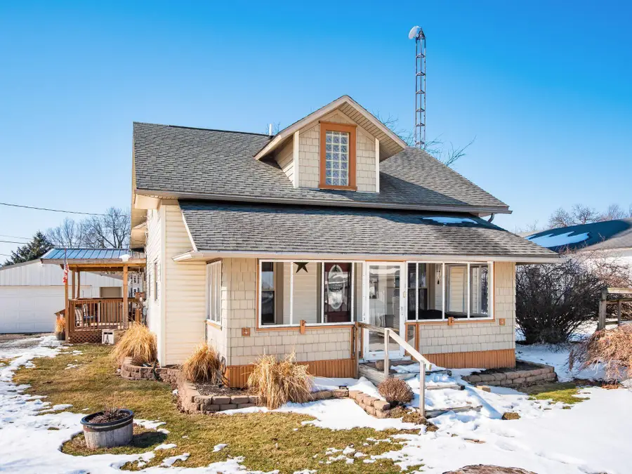 210 S Elm Street, Mount Victory, OH 43340 - #2