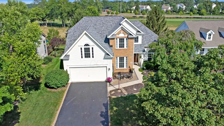 7707 Glenmore Drive, Powell, OH 43065 - #3