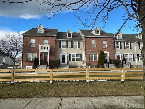 70 Highbluffs Boulevard, Columbus, OH 43235