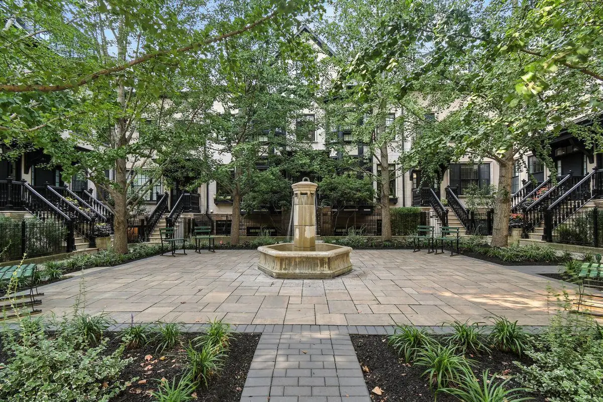 190 E Gay Street, Columbus, OH 43215 - #1