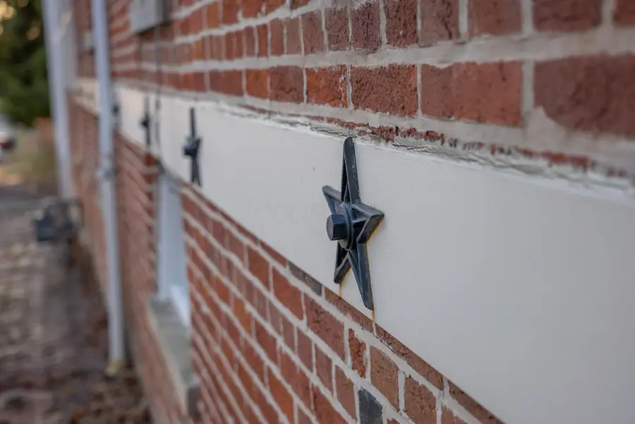 107 S Columbus Street, Somerset, OH 43783 - #3