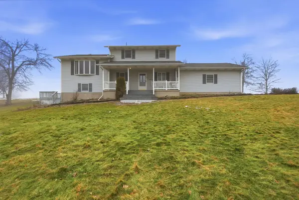 8161 E Hazel Dell Road, Howard, OH 43028