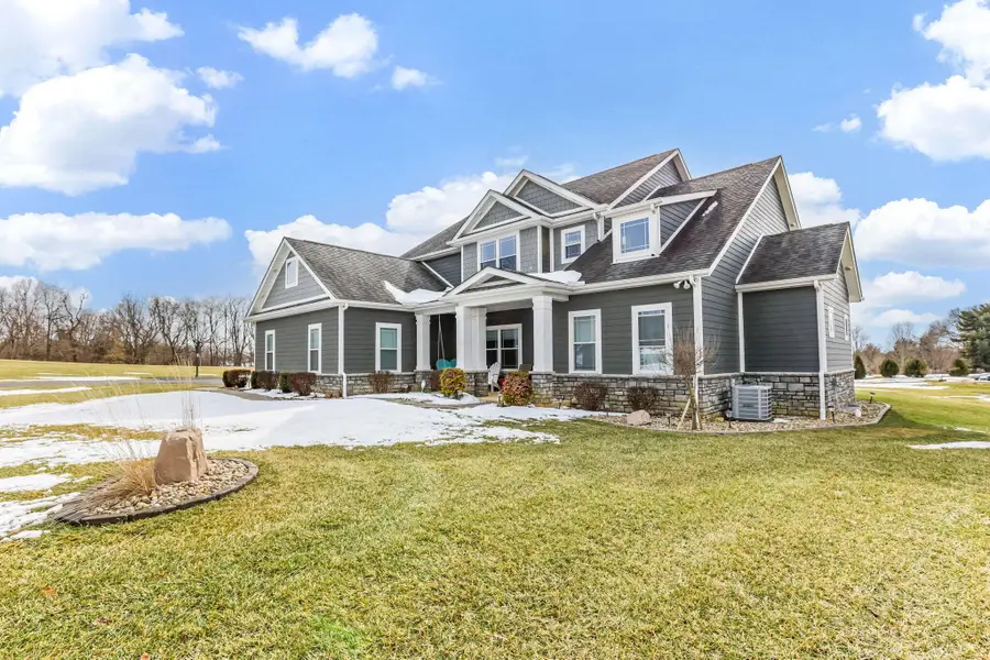 109 Whitetail Ridge Way, Hebron, OH 43025 - #2