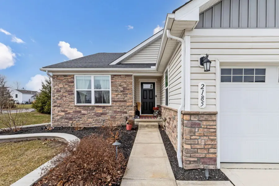 2185 Mcclouds Square, Marysville, OH 43040 - #3