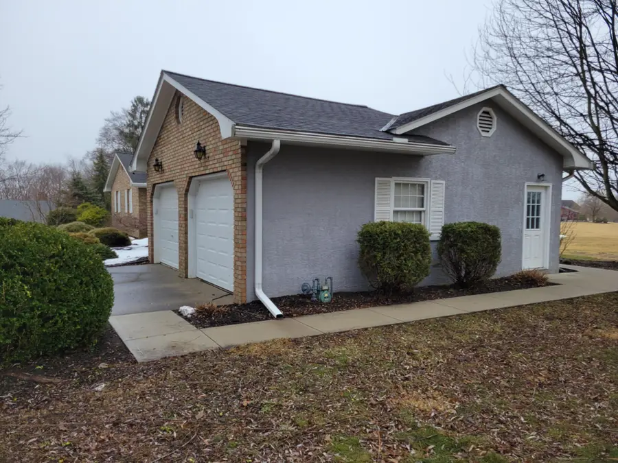 2765 Graham Drive Ne, Lancaster, OH 43130 - #3