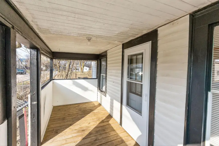 230 Edwards Street, Marion, OH 43302 - #3