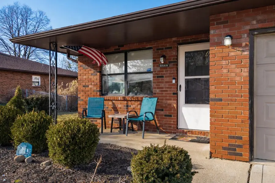 3558 Kinsale Head Drive, Columbus, OH 43221 - #2