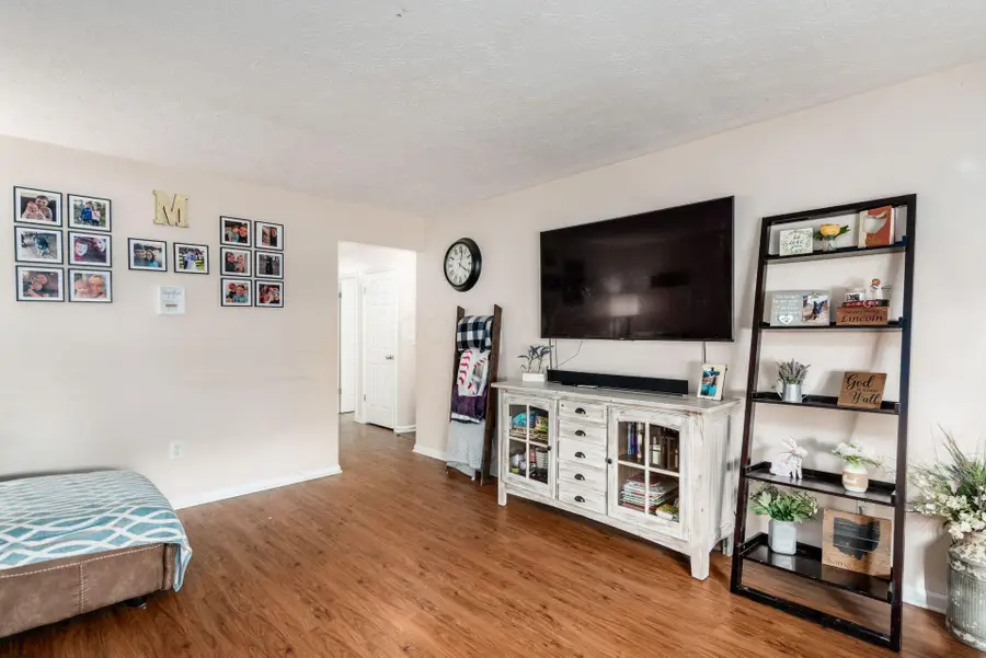 3558 Kinsale Head Drive, Columbus, OH 43221 - #3