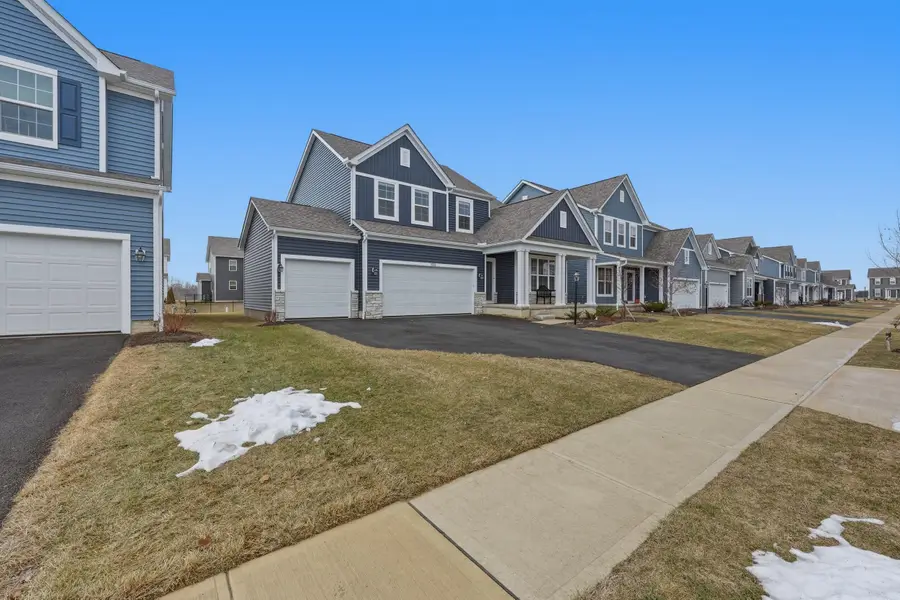 868 Centerbeam Avenue, Plain City, OH 43064 - #3