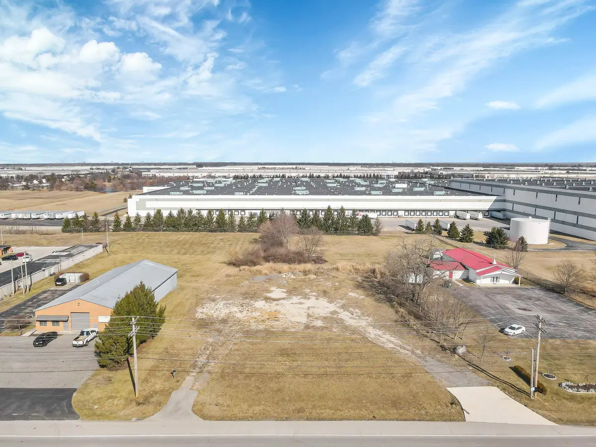 2690 London Groveport Road, Groveport, OH 43125 - #1