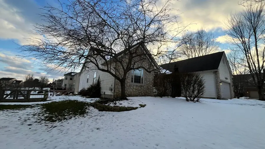 8947 Creek View Street, Canal Winchester, OH 43110 - #2