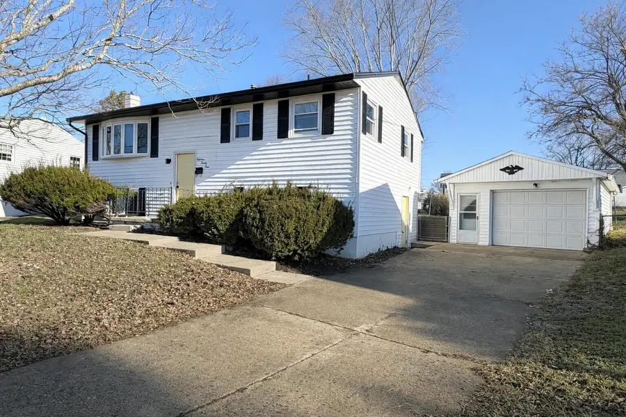 1829 Beacon Street, Lancaster, OH 43130 - #2
