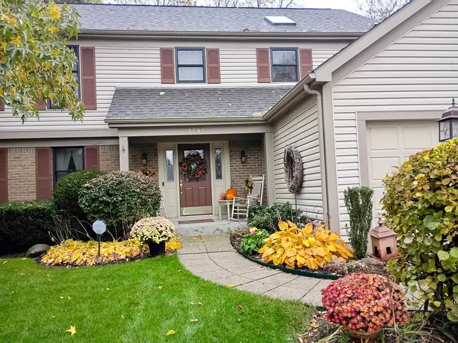 5647 Tara Hill Drive, Dublin, OH 43017 - #3