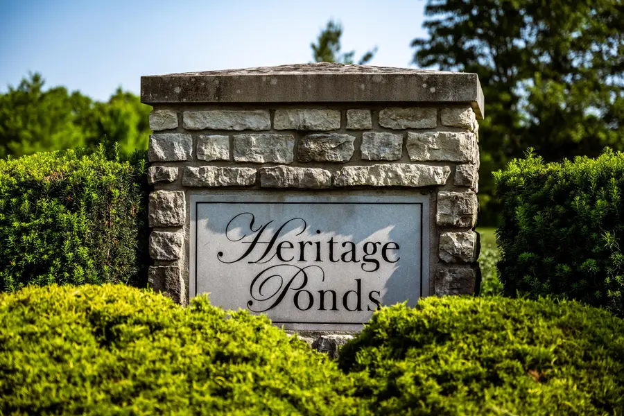 1556 Georgia Road, Circleville, OH 43113 - #2