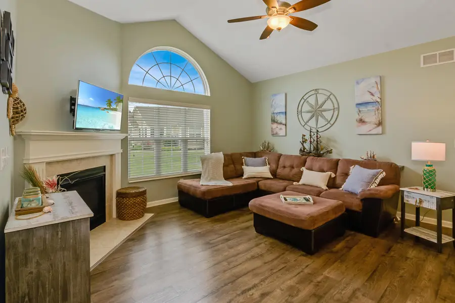 3242 Rossmore Circle, Powell, OH 43065 - #3