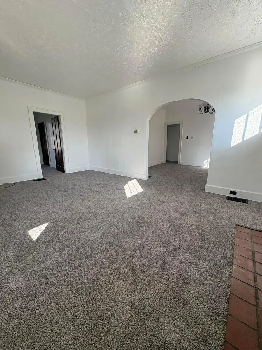 105 S Maple Heights, New Lexington, OH 43764 - #3