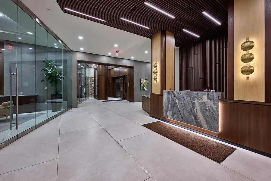 300 W Spring Street, Columbus, OH 43215 - #3