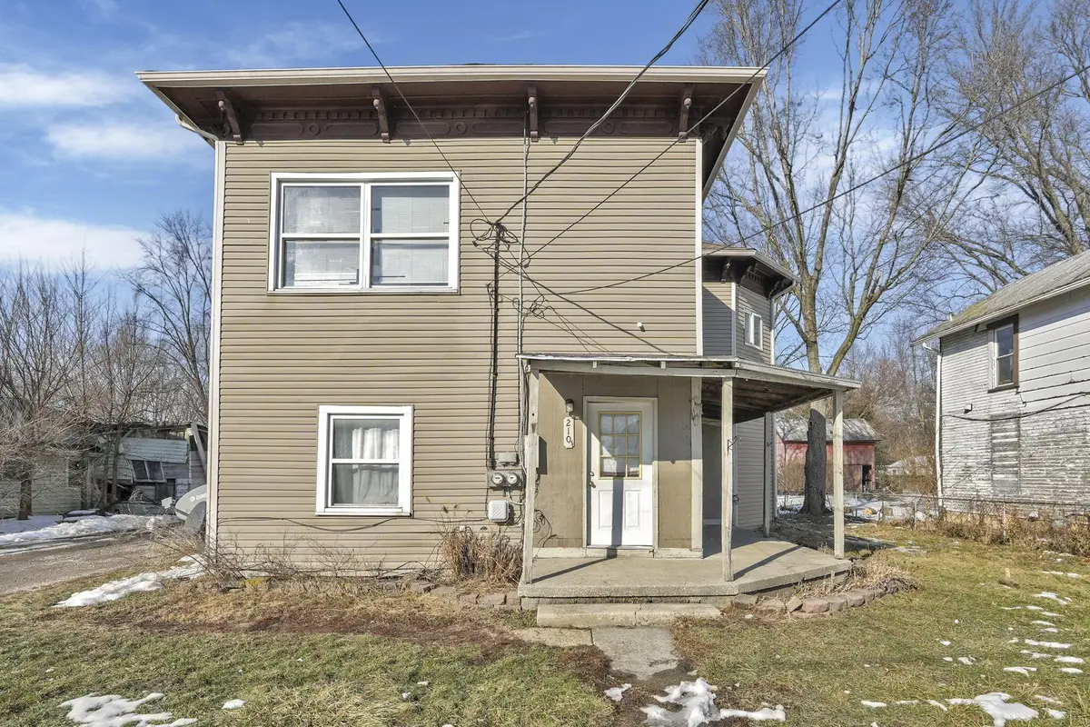 210 W High Street, Ashley, OH 43003 - #1