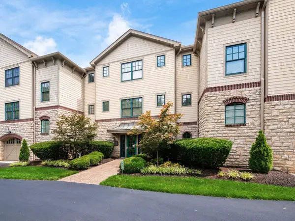 8144 Mount Air Place, Columbus, OH 43235