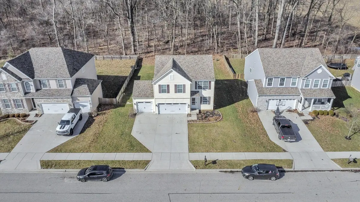 215 Mannaseh Drive W, Granville, OH 43023 - #1