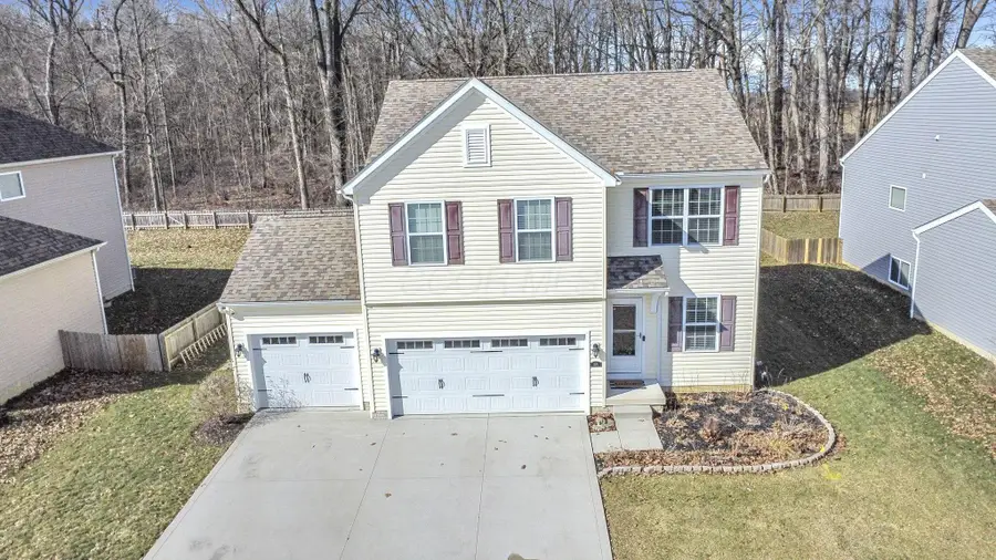 215 Mannaseh Drive W, Granville, OH 43023 - #3