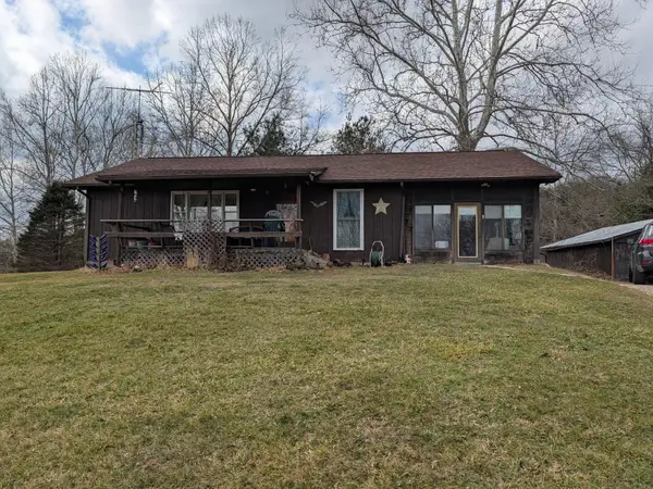 12275 Humbert Road, Howard, OH 43028