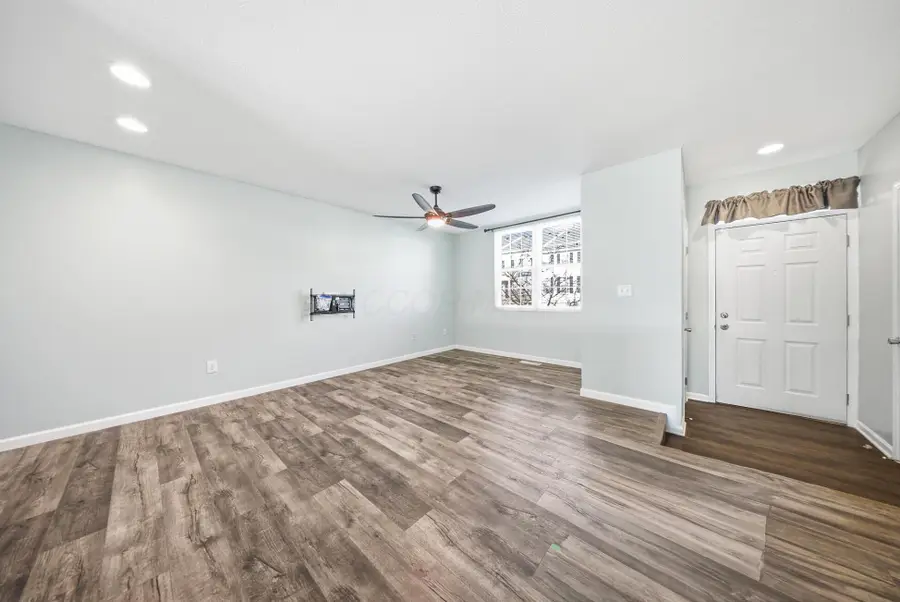 247 Oxford Oak Drive, Blacklick, OH 43004 - #2