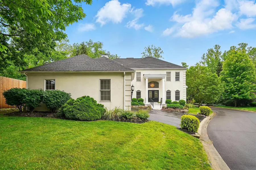 1940 Scioto Pointe Drive, Columbus, OH 43221 - #2