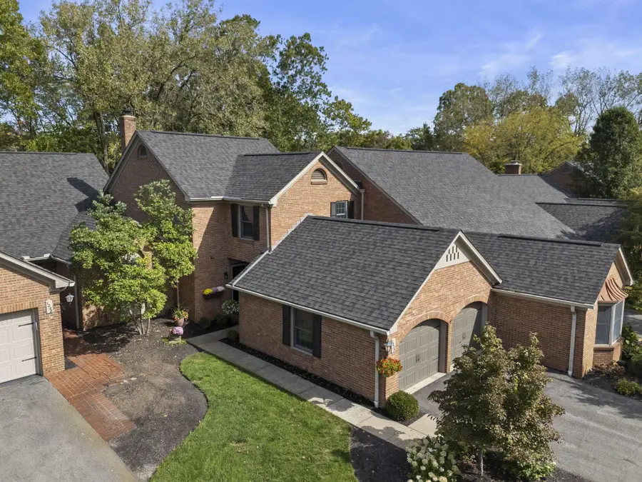 1224 Kenbrook Hills Drive, Columbus, OH 43220 - #3