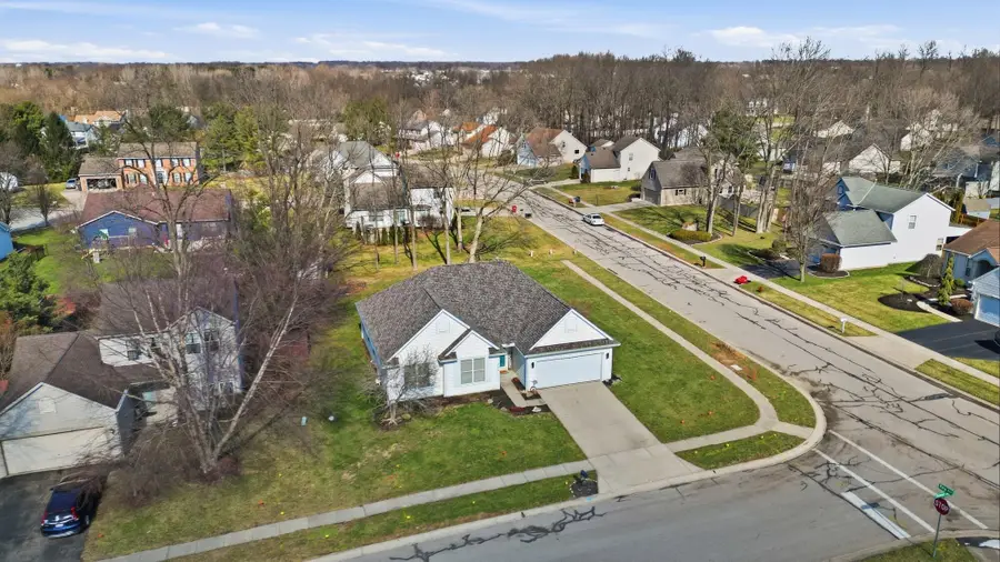 300 Shawnee Loop S, Pataskala, OH 43062 - #3